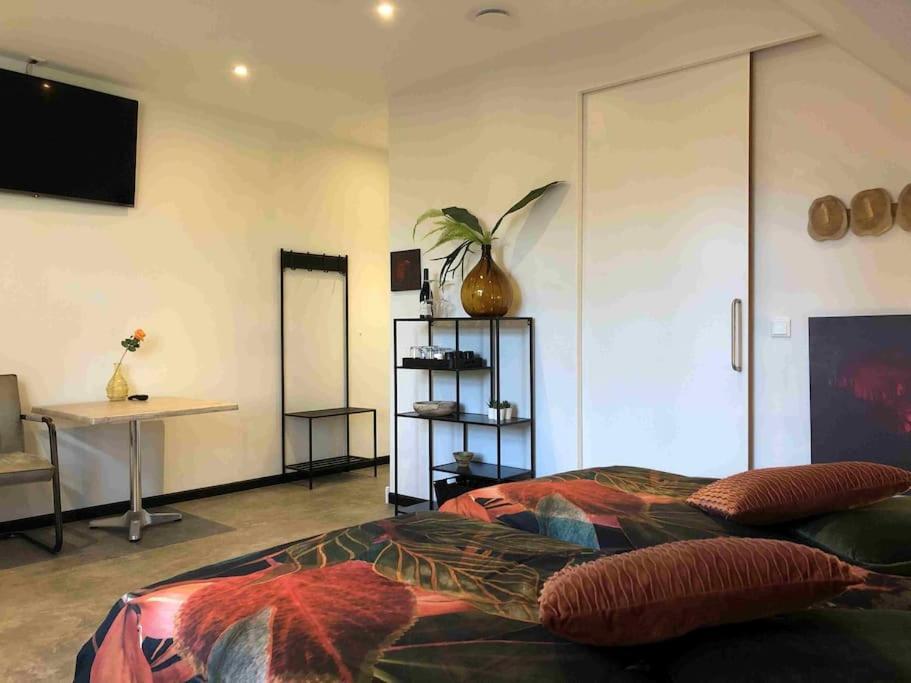 Bazien Luxe Kamer Bij Strand En Kreek Natuur En Veel Faciliteiten เวชต์คาเปลเล ภายนอก รูปภาพ
