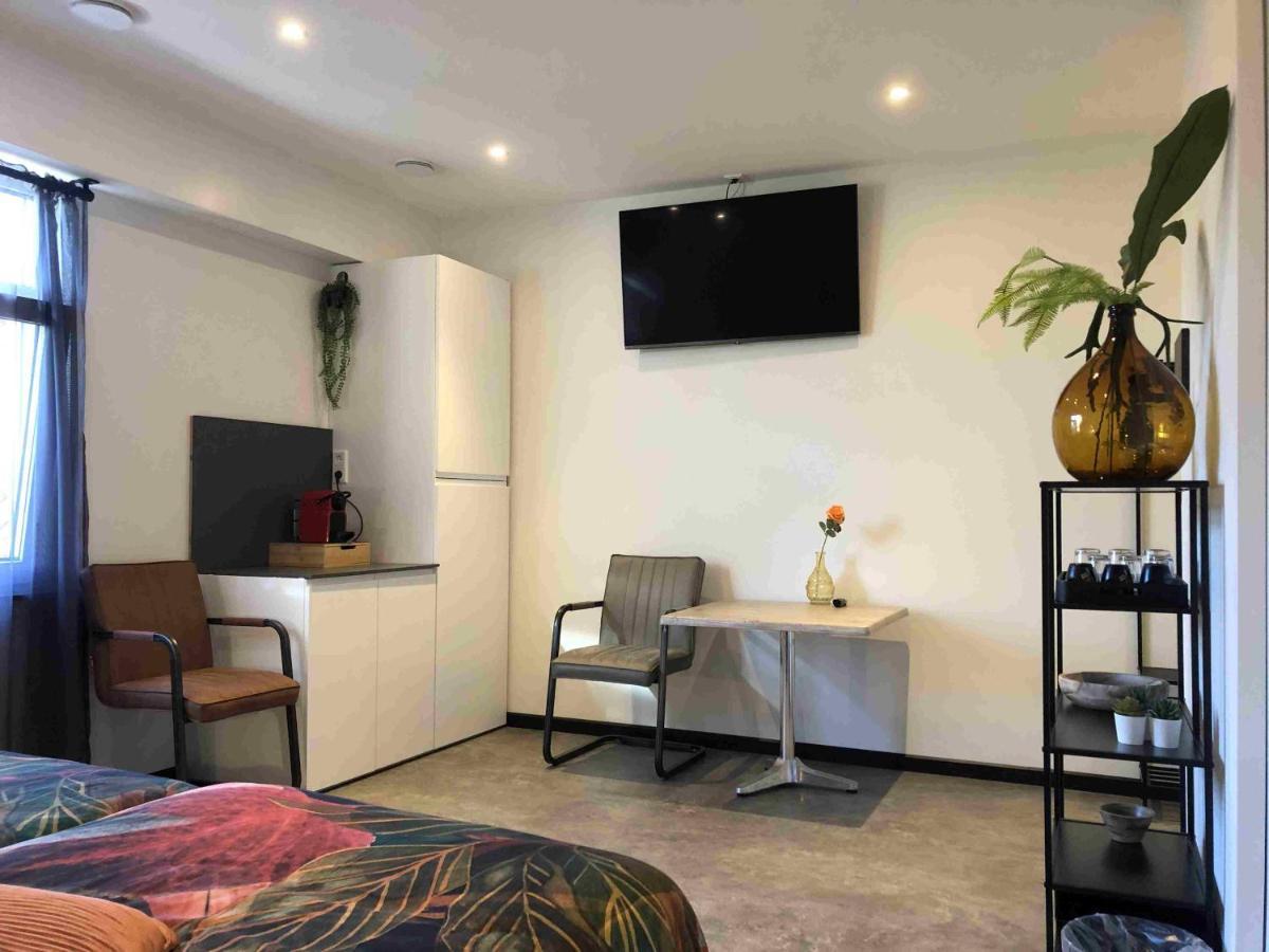 Bazien Luxe Kamer Bij Strand En Kreek Natuur En Veel Faciliteiten เวชต์คาเปลเล ภายนอก รูปภาพ